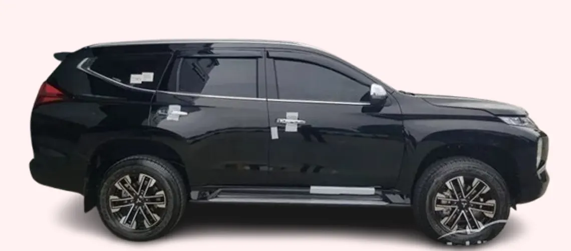 mitsubishi-pajero-portofolio